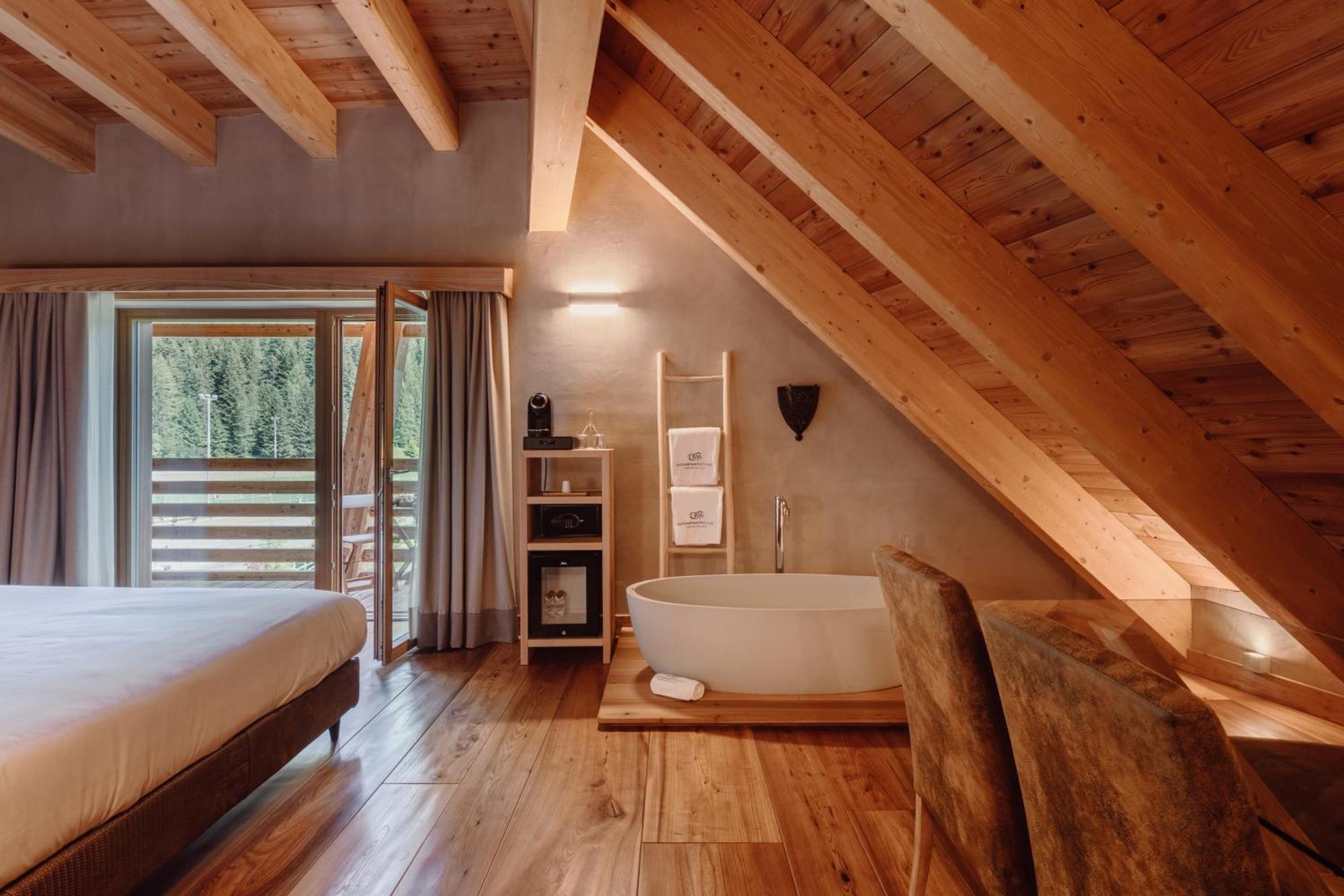 Au Charmant Petit Lac - Ecohotel Parc & Spa Champoluc Exteriér fotografie