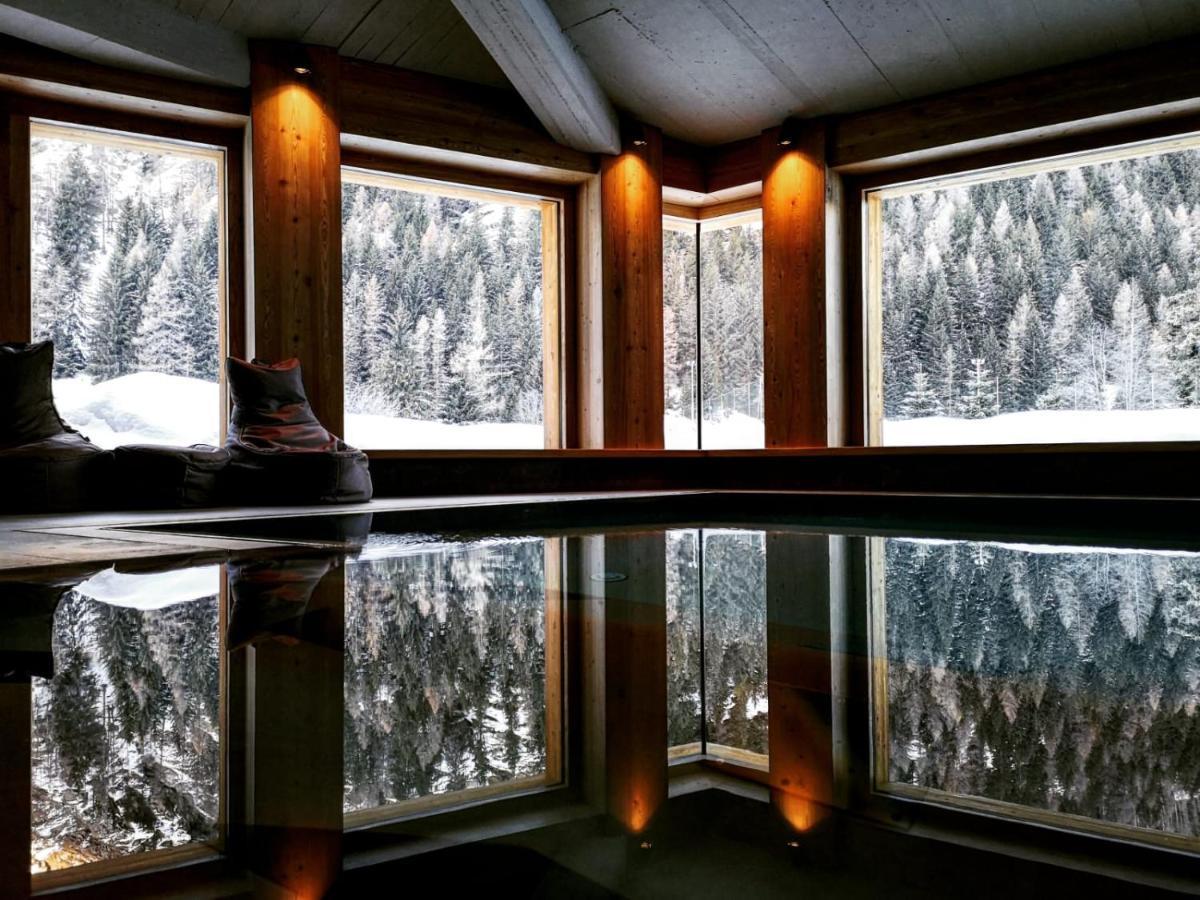 Au Charmant Petit Lac - Ecohotel Parc & Spa Champoluc Exteriér fotografie